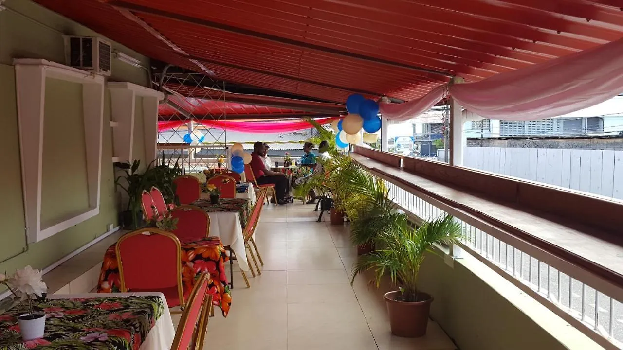 Guest house La Calypso Hotel Boissiere Village Trinidad And Tobago